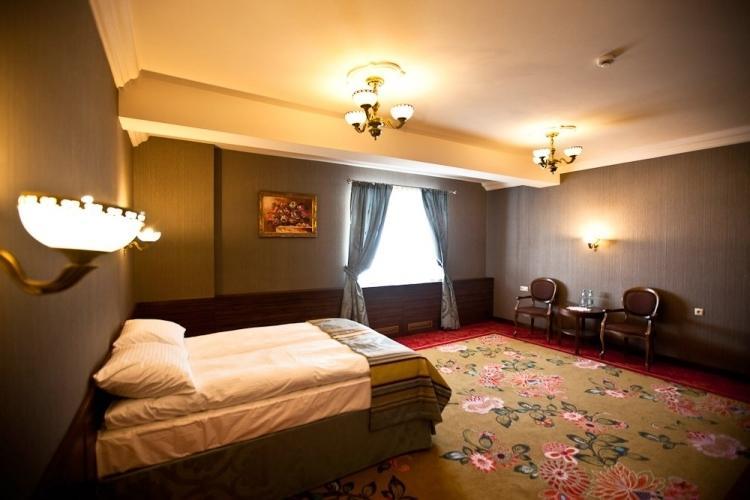 Hotel Złoty Młyn Majków Piotrków Trybunalski Quarto foto